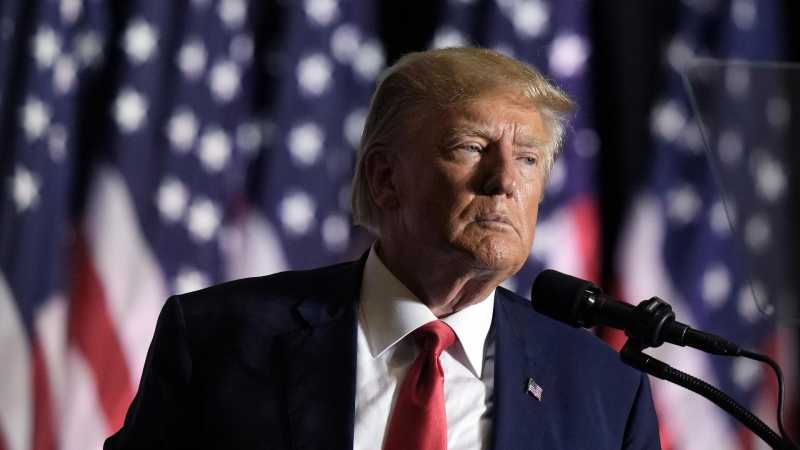Более половины американцев считают, что Трамп пойдет на третий срок