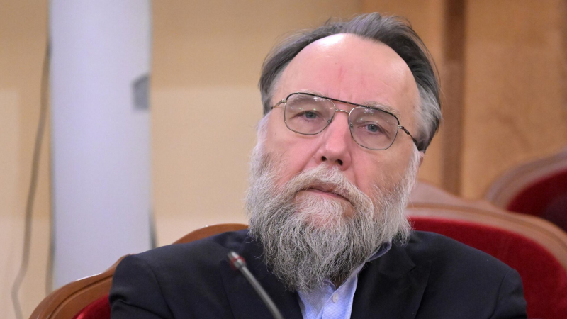 Дугин рассказал о роли Индии в отношениях России и Запада