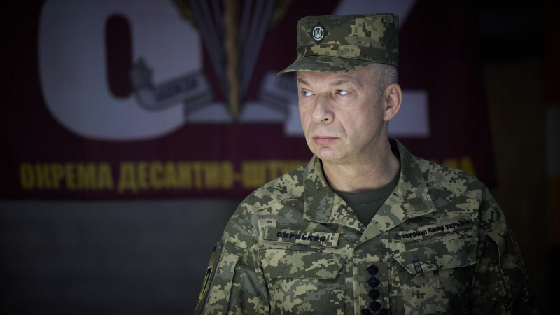 Главком ВСУ пожаловался на нехватку медиков в войсках