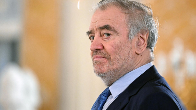 Королевский дворец в Казерте отменил концерт Гергиева