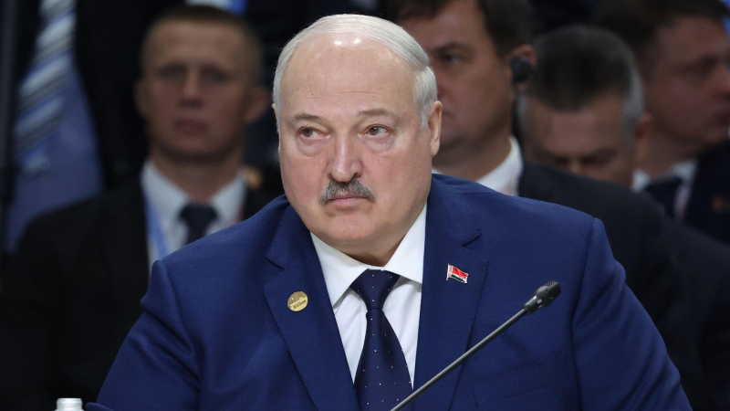 Лукашенко рассказал о товарообороте Белоруссии и России