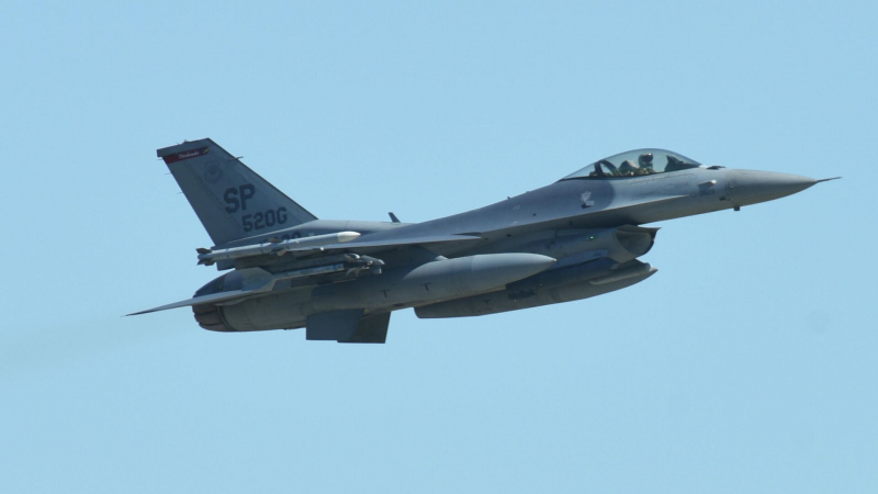 Посольство России назвало поставки F-16 Украине шагом в сторону эскалации
