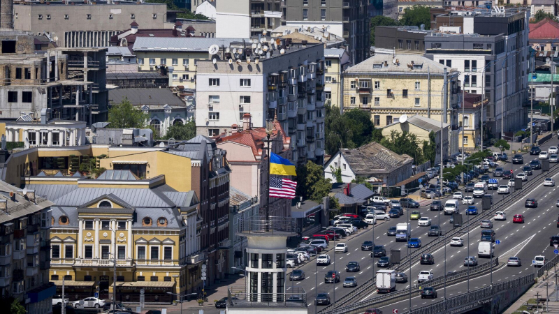 Рогов рассказал, что потенциальных кандидатов в президенты Украины нет