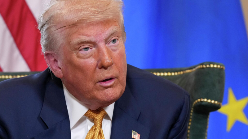 Трамп заявил о мерах против России после истечения срока по Украине