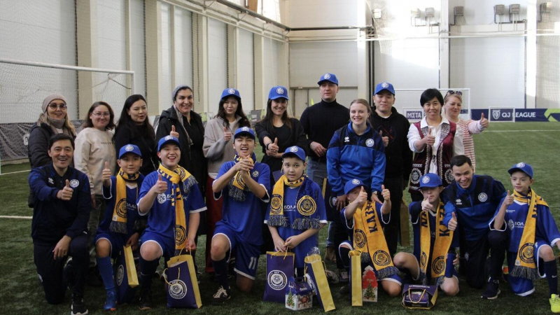 В Астане прошла открытая тренировка секции инклюзивной лиги по футболу